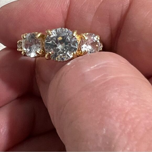 Gold‎ Plated Diamondesque Engagement/Cocktail/Anniversary Ring - 7 - Picture 10 of 11